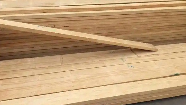 新西兰无结松木